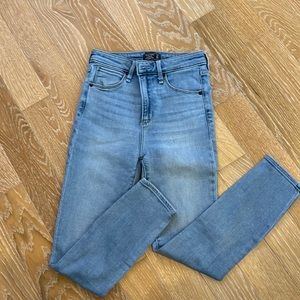 Abercrombie & Fitch Simone high rise ankle